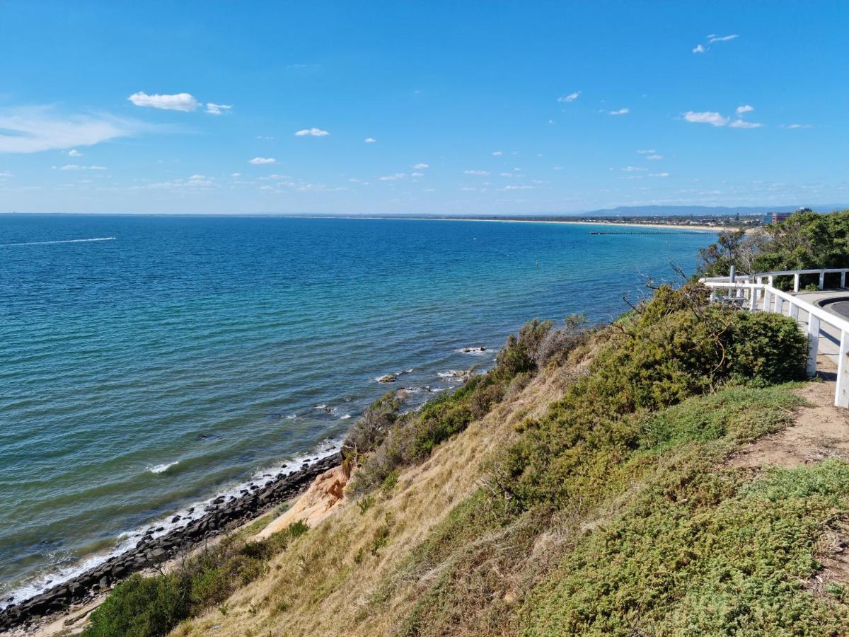 Seaford Luxe Beach House 2023 Bdc Traveller Award Winner Exterior photo